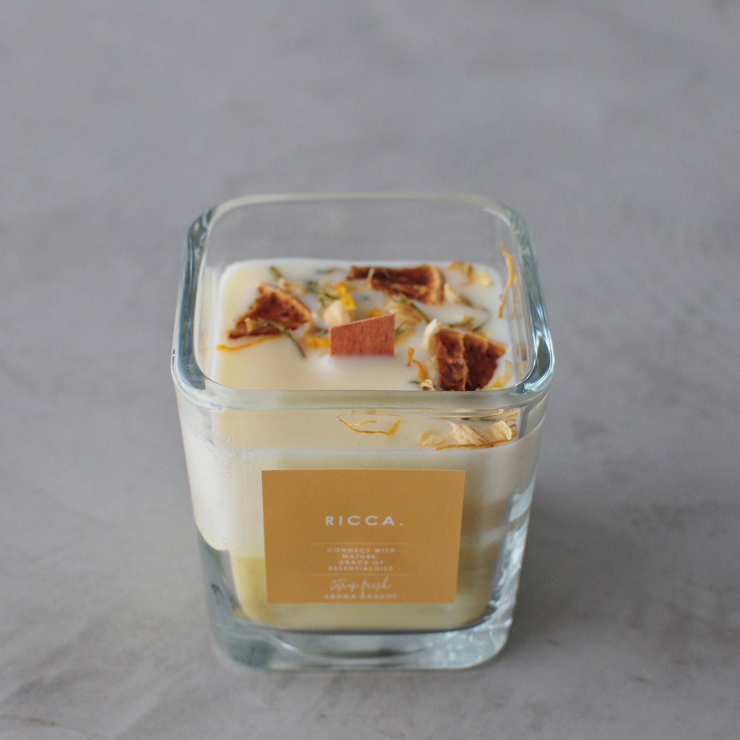RICCA. アロマキャンドル