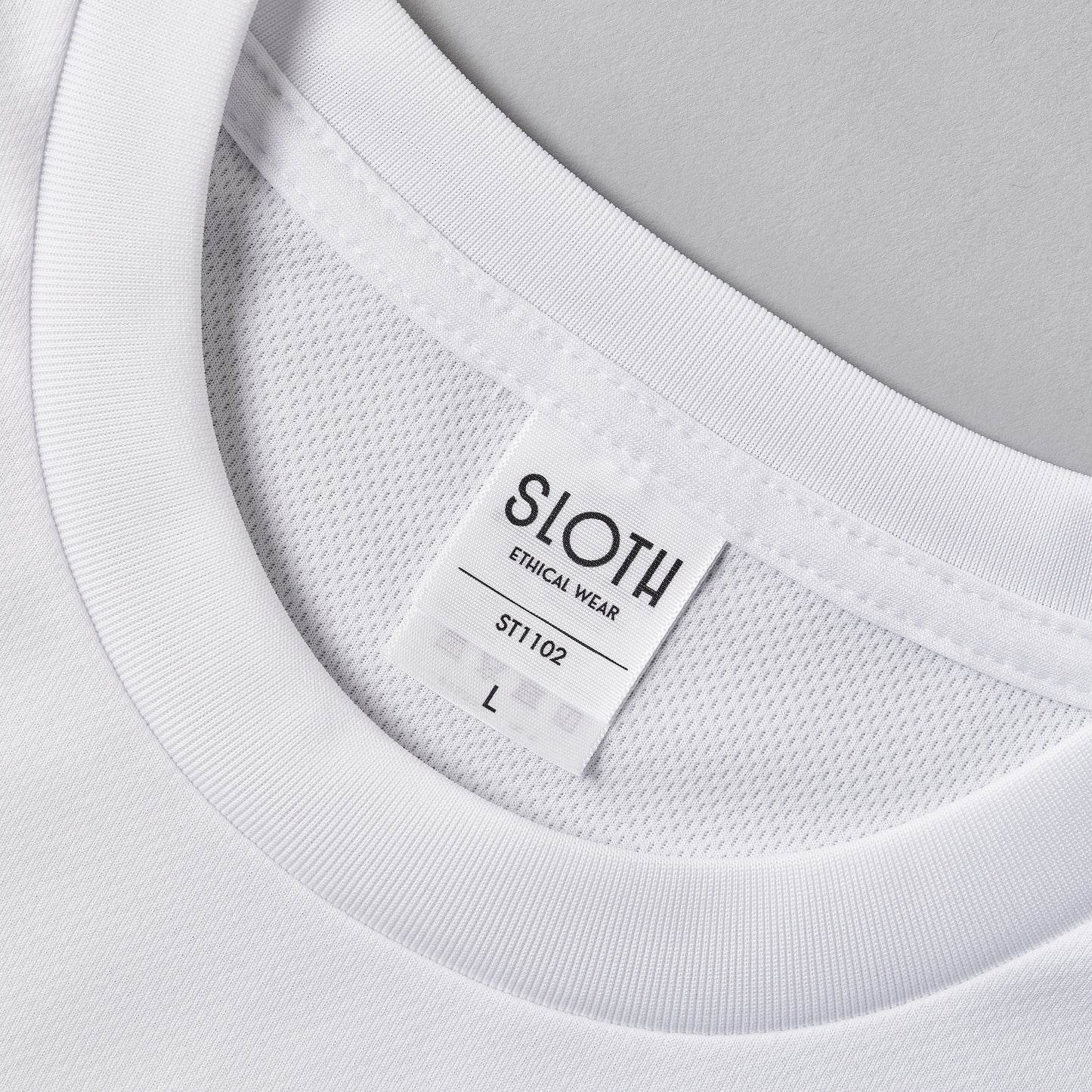 SLOTH リサイクルポリエステルTシャツ