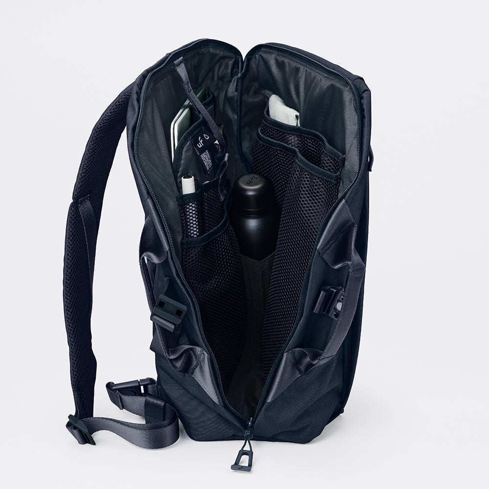 uF DIRECTOR’S BAG® M
